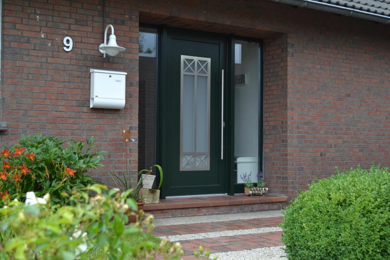 Ferienhaus Am Wasser Hinte Kültér fotó